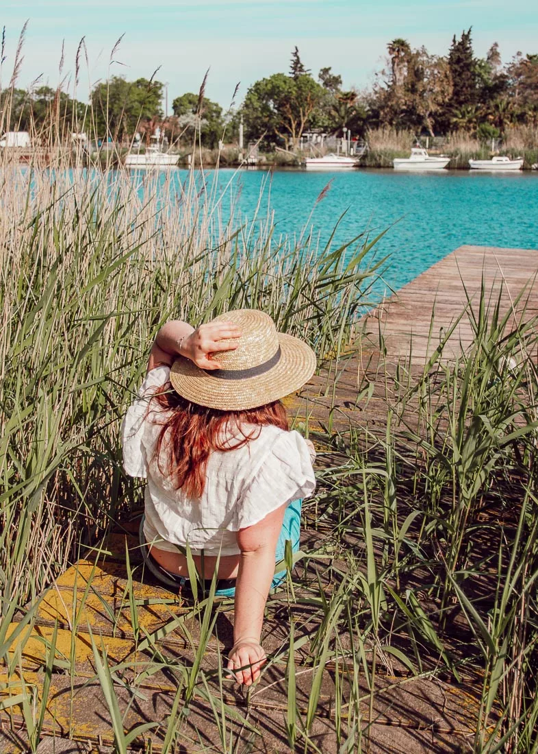 Envie de booster ton bonheur au quotidien ? Dans cet article, je te dévoile cinq mauvaises habitudes à abandonner pour retrouver le sourire et une vie plus épanouie. Découvre comment de petits changements peuvent transformer ta perspective et t'apporter une réelle satisfaction personnelle.