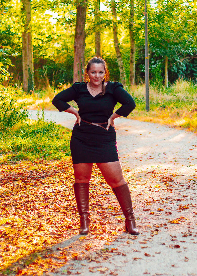 Bottes mollets larges : où les trouver ? Je te propose de découvrir ma sélection de bottes pour les mollets un peu "forts" (collection automne/hiver 2022-2023). Car toutes les femmes ont le droit de porter la paire de bottes de leurs rêves !