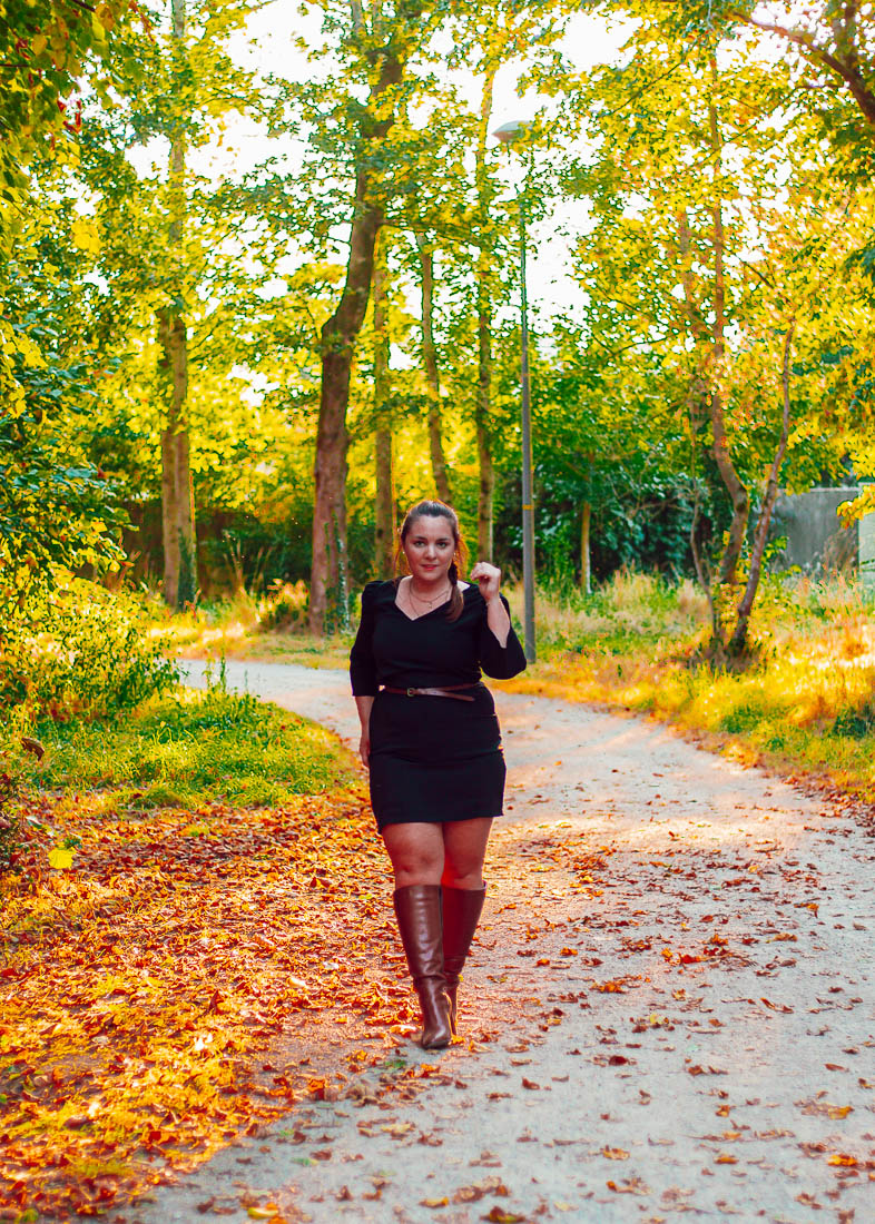 Bottes mollets larges : où les trouver ? Je te propose de découvrir ma sélection de bottes pour les mollets un peu "forts" (collection automne/hiver 2022-2023). Car toutes les femmes ont le droit de porter la paire de bottes de leurs rêves !
