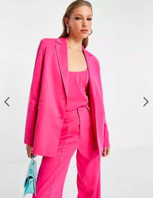 Ensemble tailleur Rose fushia – Instagram