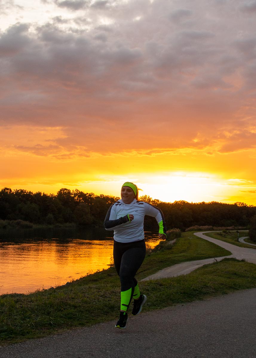 Tous mes conseils pour avoir le bon équipement pour courir en hiver malgré le froid, la pluie et la nuit !