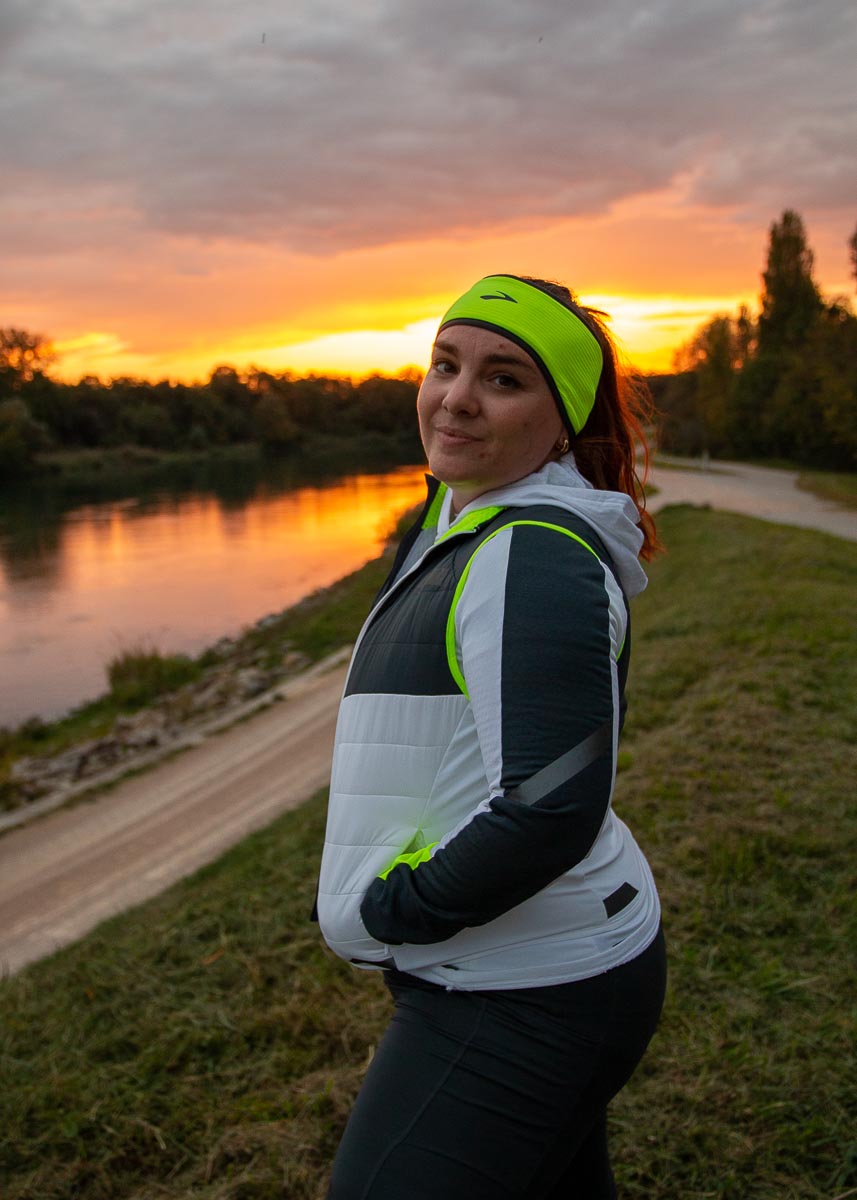 Tous mes conseils pour avoir le bon équipement pour courir en hiver malgré le froid, la pluie et la nuit !