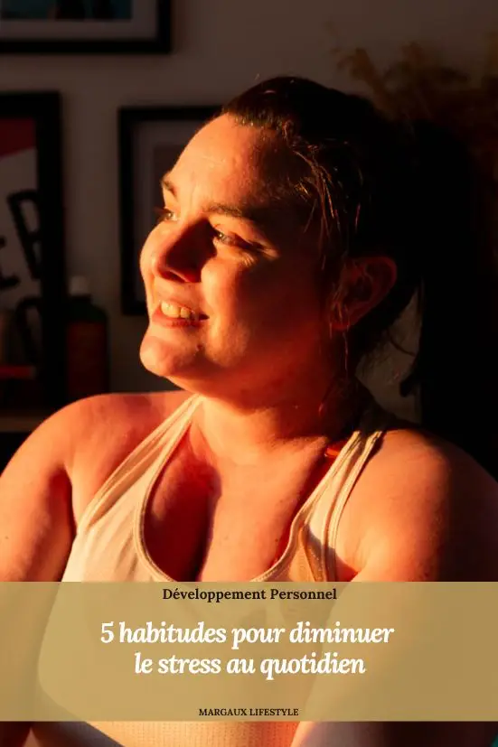 Le stress agit comme un véritable poison pour ta santé, affectant à la fois ton corps et ton esprit. Il peut entraîner une fatigue mentale, de l’anxiété, voire une baisse de confiance en toi, tout en augmentant les tensions musculaires et les troubles digestifs. À long terme, un stress mal géré fragilise ton système immunitaire et nuit à ton bien-être global.