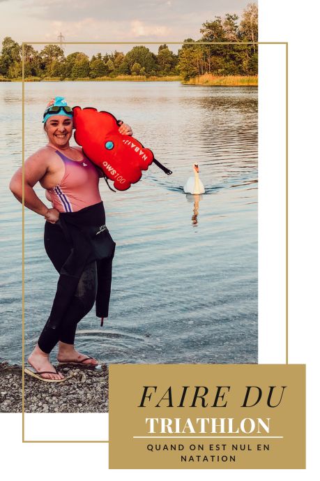 La natation est souvent la partie la plus redoutée quand on débute en triathlon. L’eau libre, le départ groupé, l’absence de lignes au fond du bassin ou encore la peur de paniquer peuvent rapidement faire monter le stress. Mais avec un peu de préparation, de progressivité et les bons conseils, cette étape devient largement surmontable.