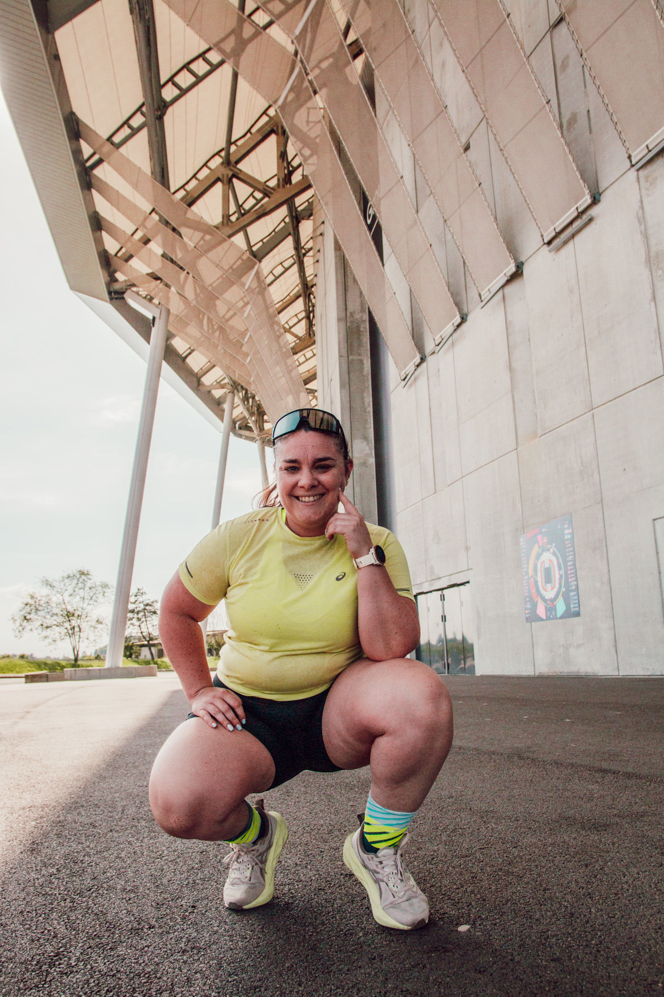 Courir son premier 5 km, c’est bien plus qu’une distance : c’est une victoire sur soi-même, un symbole de régularité et de progression. C’est souvent le point de départ d’une nouvelle routine, plus active, plus sereine, plus confiante. Peu importe le chrono : ce qui compte, c’est de franchir la ligne d’arrivée avec fierté.