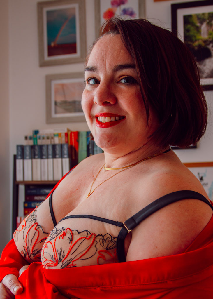 Il y a cinq jours, mon corps et moi sommes passés sur la table d’opération pour une sleeve. Depuis, je le regarde autrement : avec plus de douceur, plus de respect, presque avec étonnement. Alors avant de tourner la page, j’avais besoin de lui écrire cette lettre.