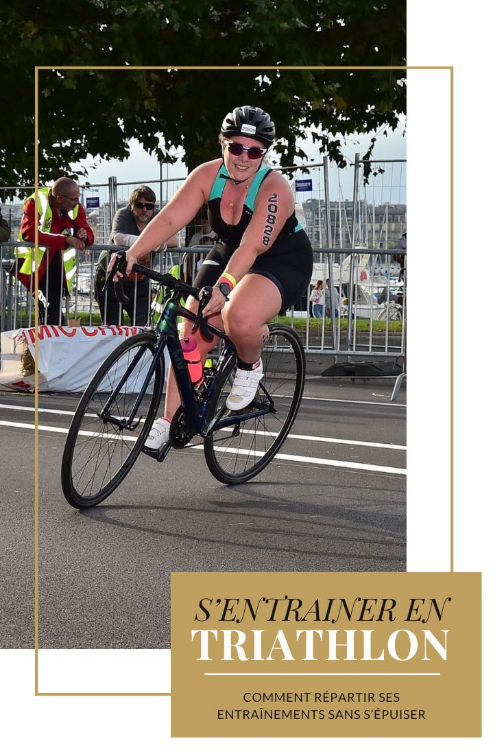 Équilibrer les entraînements entre la natation, le vélo et la course à pied est essentiel pour progresser en triathlon sans s’épuiser. Chaque discipline sollicite le corps différemment, et négliger l’une d’elles ou en surcharger une seule finit souvent par créer de la fatigue, des déséquilibres ou des blessures. Trouver le bon équilibre permet non seulement de mieux performer le jour de la course, mais surtout de s’entraîner avec plus de régularité et de plaisir sur le long terme.
