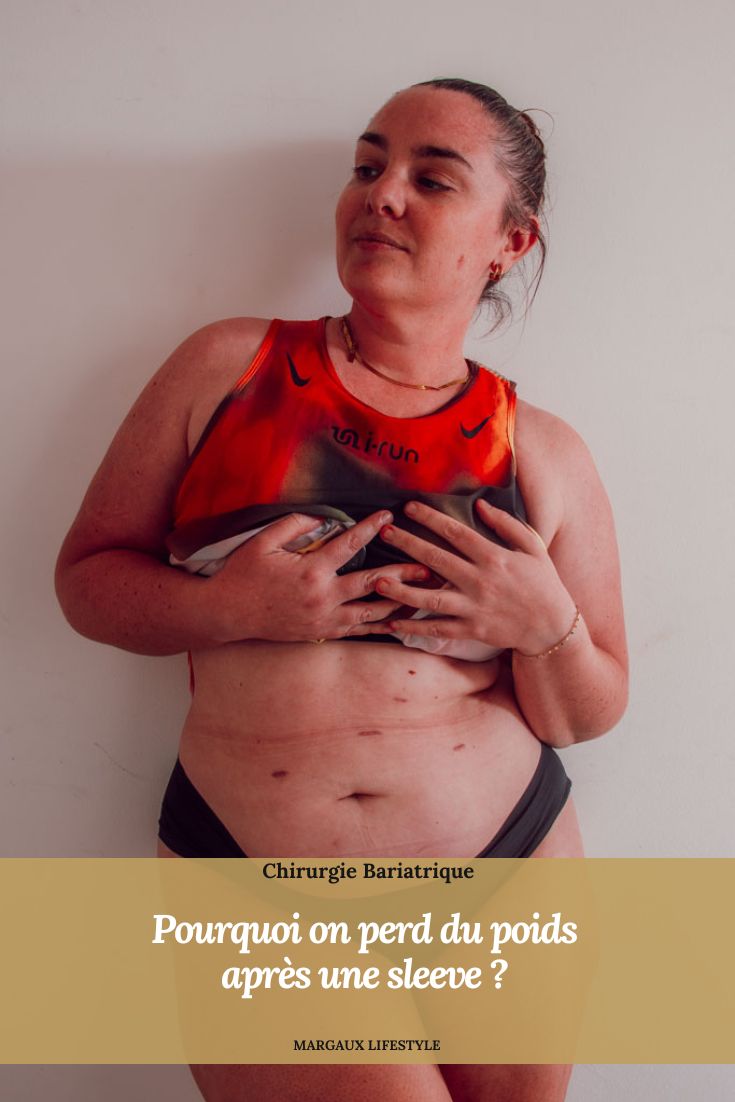 La perte de poids après une sleeve ne repose pas uniquement sur une restriction alimentaire, mais sur un ensemble de mécanismes hormonaux et métaboliques qui modifient en profondeur le fonctionnement du corps. Si les premières semaines sont marquées par une perte rapide liée à une forte diminution des apports, la suite du parcours dépend surtout de la manière dont l’organisme régule l’énergie, les hormones et le métabolisme. Comprendre ces différentes phases permet d’aborder la sleeve avec plus de recul, et surtout sans réduire cette intervention à une simple question de “manger moins”.