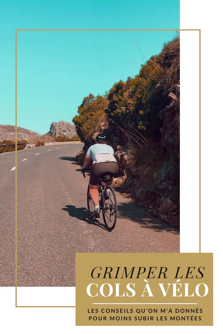 Grimper un col à vélo quand on débute peut vite sembler décourageant tant les montées mettent le cardio, les jambes et le mental à rude épreuve. Entre une mauvaise gestion de l’effort, un braquet inadapté ou un manque d’expérience en montagne, il est facile d’exploser bien avant le sommet. Heureusement, mieux grimper à vélo s’apprend progressivement avec les bons repères, un entraînement adapté et beaucoup d’humilité.