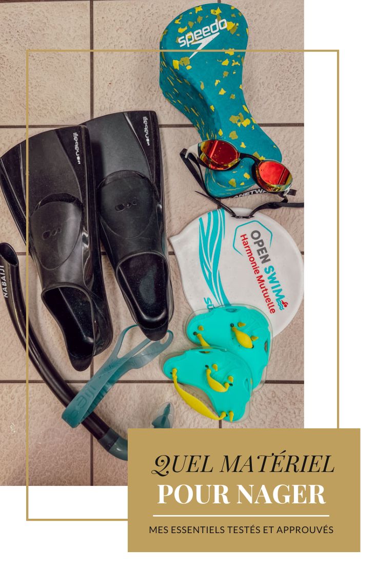 Pour commencer la natation, inutile d’investir dans un équipement ultra technique : un maillot de bain confortable, une bonne paire de lunettes, un bonnet et des tongs suffisent largement pour tes premières séances. Avec le temps, tu pourras éventuellement ajouter quelques accessoires de natation comme des palmes, un pull buoy ou un tuba frontal pour varier les entraînements et travailler ta technique. En natation, le matériel idéal n’est pas celui qui impressionne au bord du bassin, mais celui qui te donne envie de revenir nager sereinement.